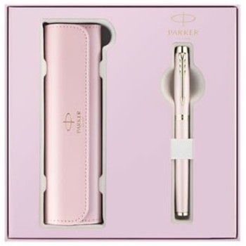 IM Pink Fantasy Gold Trim Fountain Pen + Hydrangea Floral Gift Box